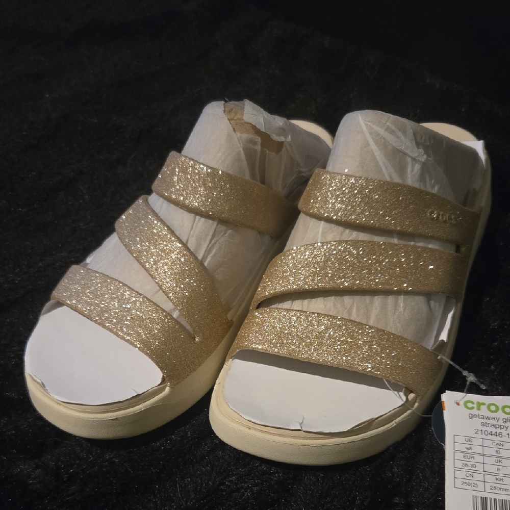 CROCS Getaway Strappy Glittery Gold Sandals